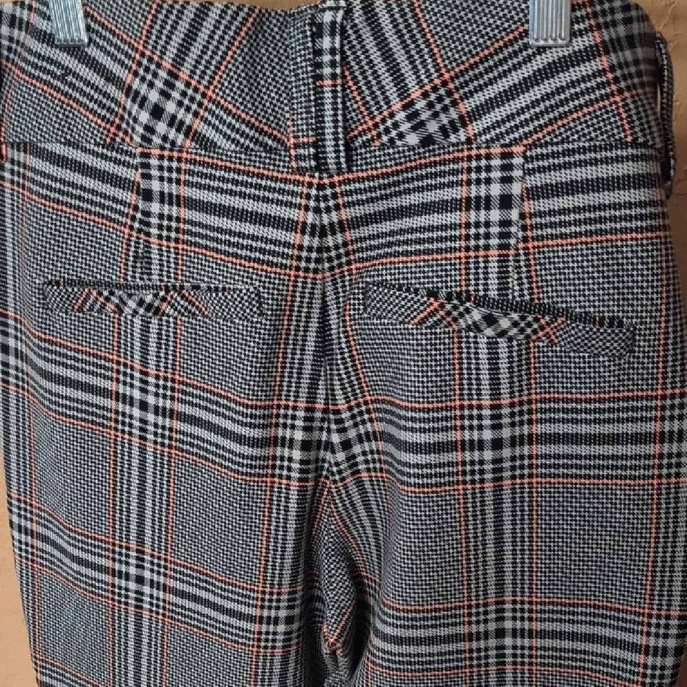 Torrid Women's Gray Plaid Flared Stretch Pants Size 10R - Picture 4 of 7